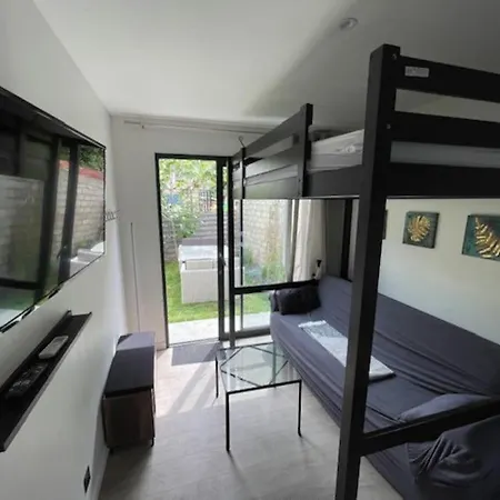 Apartment Independant, Neuf, Jardin Calme Et Paisible Epinay-sur-Seine